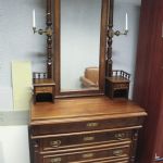 744 9302 MIRROR CHEST